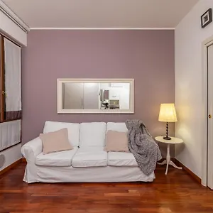 Cosy , Milano Italia