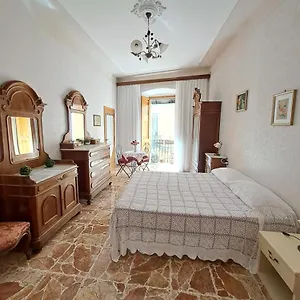 Da Isa - Matrimoniale , Iglesias Italia
